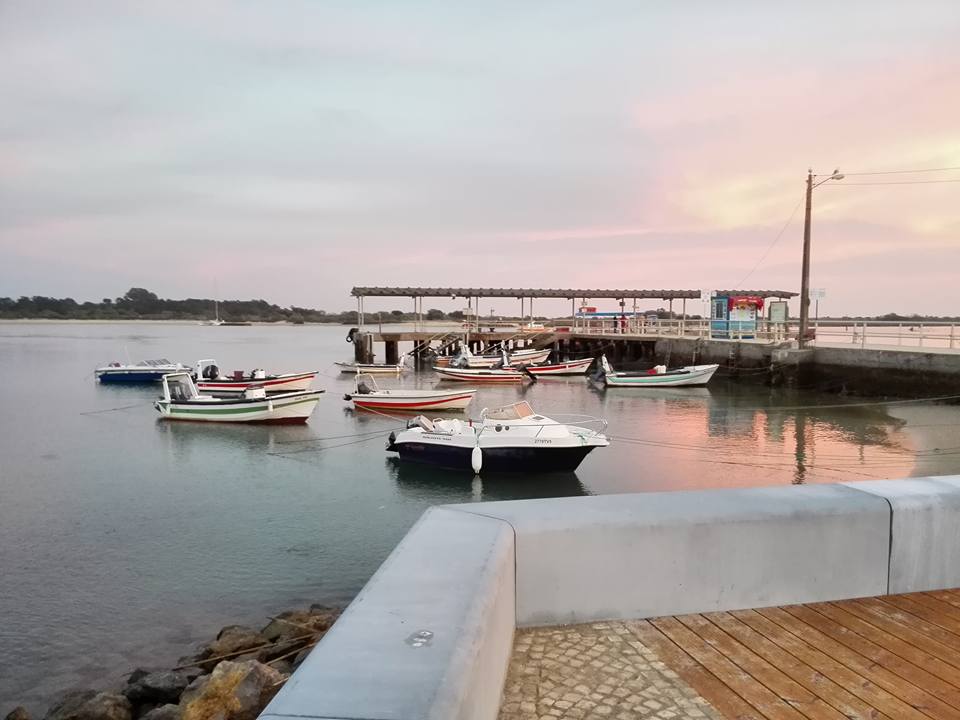 Quatro Aguas Pier view towards South